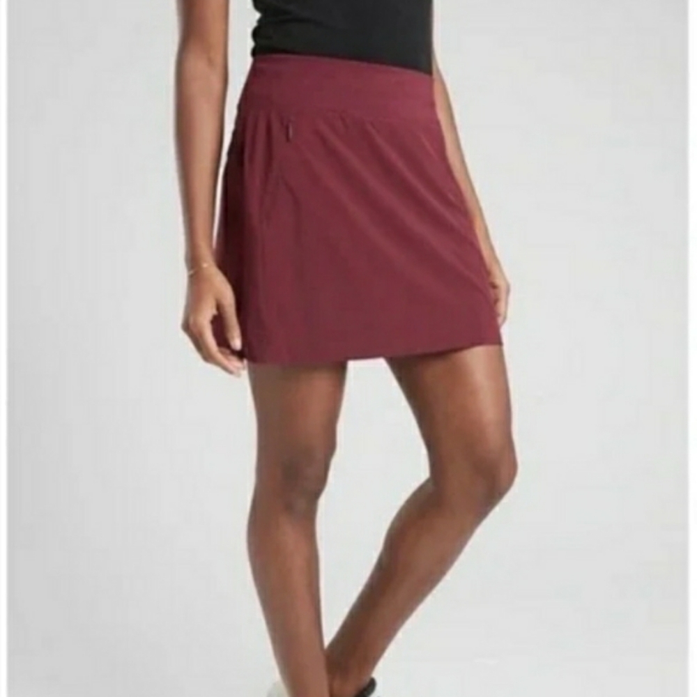 Athleta Soho Skort Size 10 Burgundy/Maroon Style# 77044